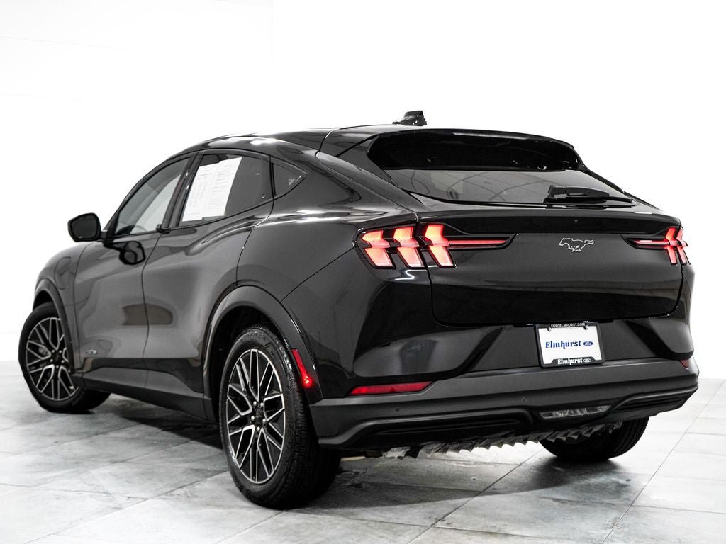 Certified 2025 Ford Mustang Mach-E Premium AWD/4WD image 5