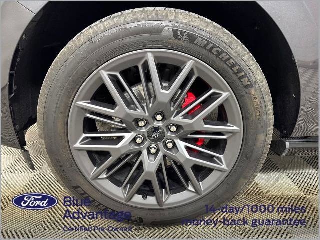 Certified 2025 Ford Expedition Platinum w/ Stealth Performance Package image 15