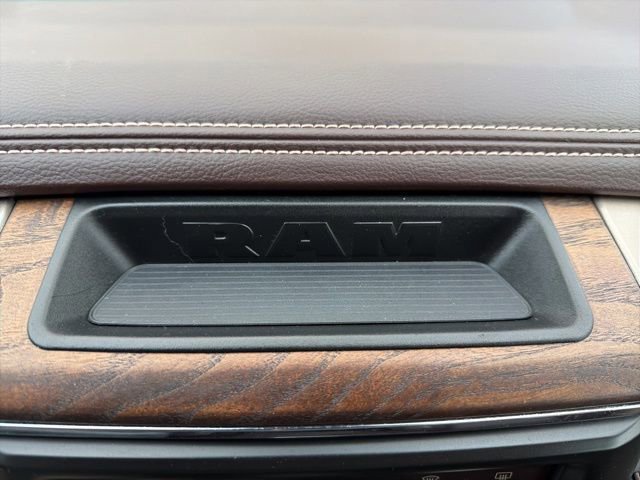 Used 2018 RAM 1500 Laramie Longhorn image 27