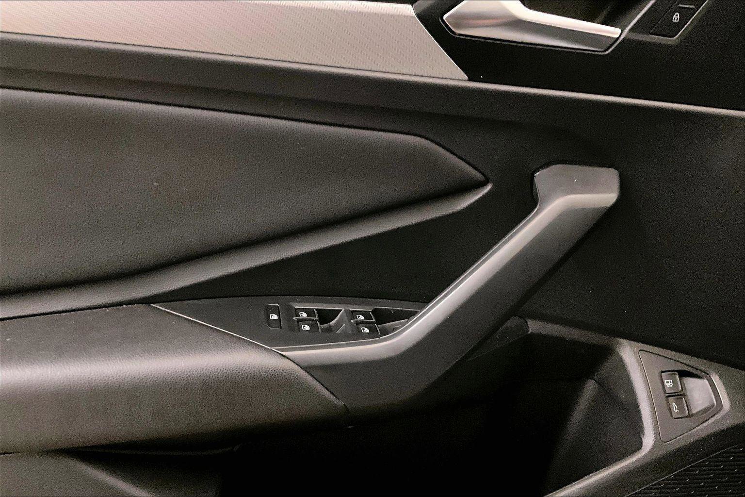 Used 2021 Volkswagen Jetta S image 22