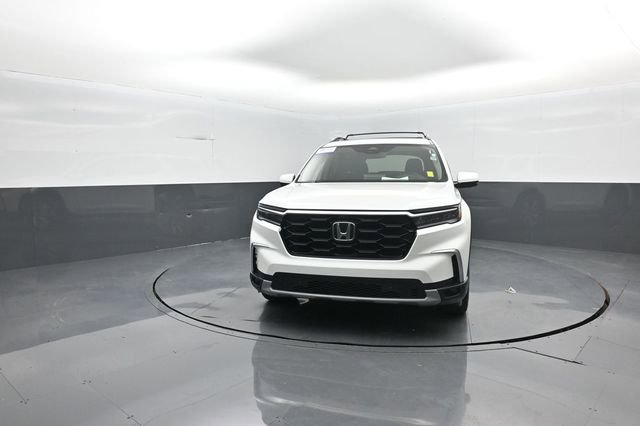 Used 2024 Honda Pilot Elite image 3