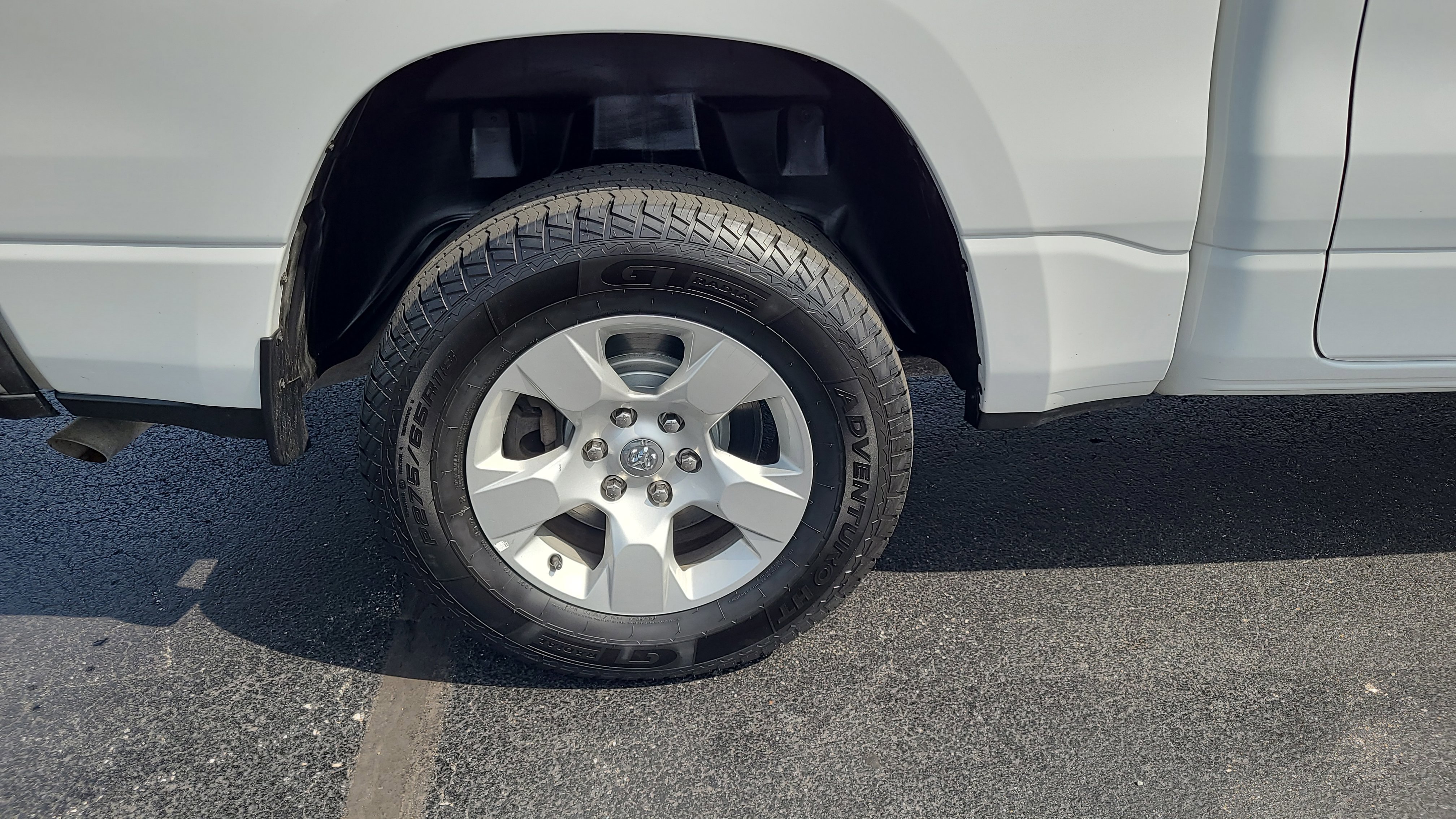 Used 2023 RAM 1500 Big Horn image 10