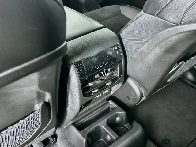 Used 2024 Jeep Grand Cherokee L Laredo AWD/4WD image 34