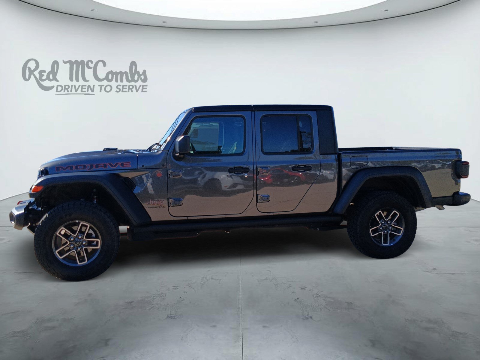 Used 2026 Jeep Gladiator Mojave AWD/4WD image 8
