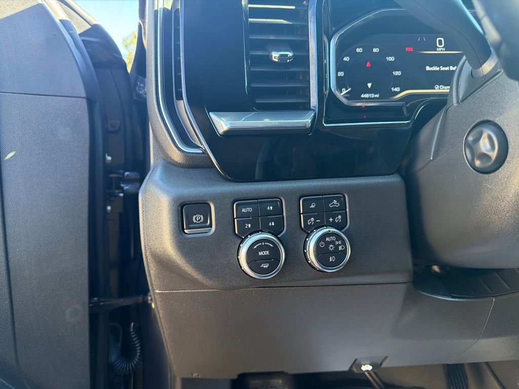 Used 2022 GMC Sierra 1500 SLT w/ SLT Premium Plus Package image 13