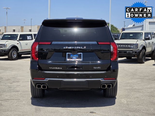 Used 2025 GMC Yukon Denali Ultimate AWD/4WD image 6