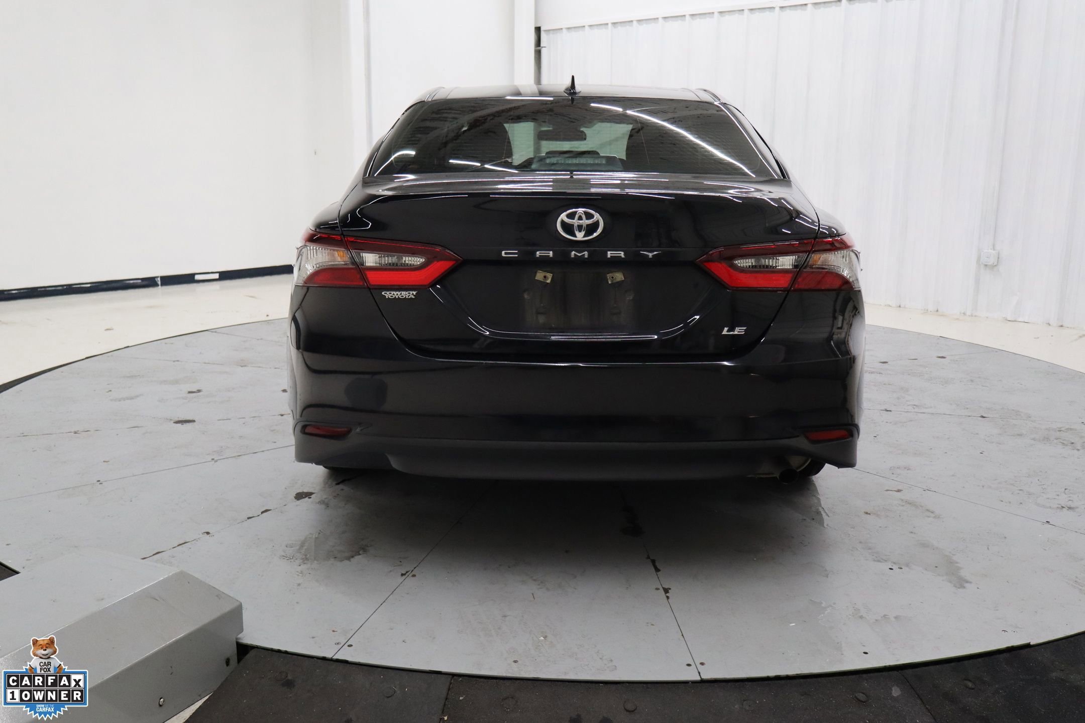 Used 2024 Toyota Camry LE image 6