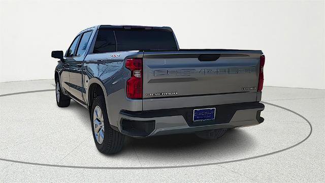 Used 2025 Chevrolet Silverado 1500 Custom image 7