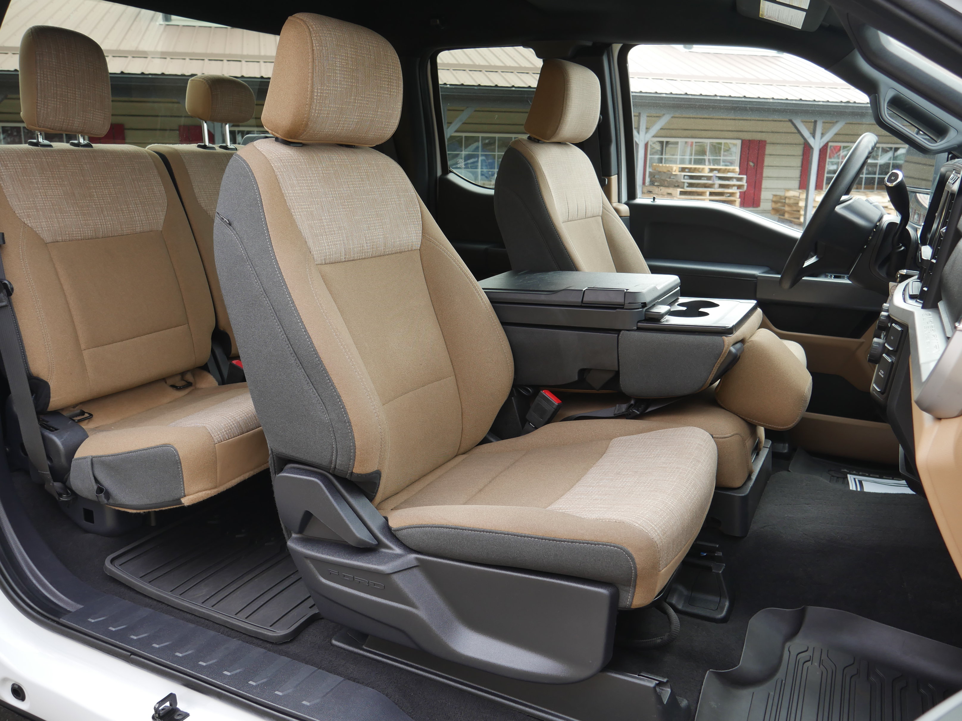 Certified 2024 Ford F350 XLT AWD/4WD image 26