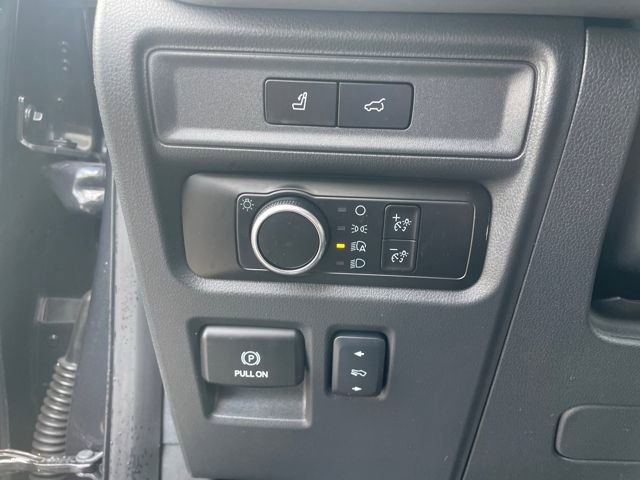 Certified 2024 Ford Expedition XLT image 19