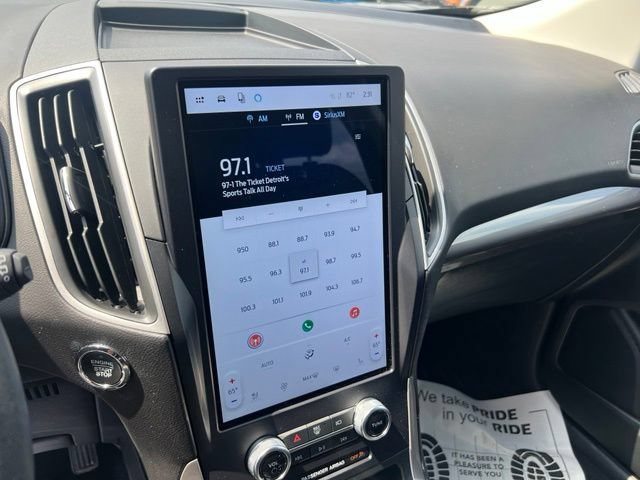 Certified 2024 Ford Edge SEL w/ Convenience Package AWD/4WD image 12