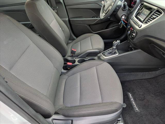 Used 2022 Hyundai Accent SE FWD image 19