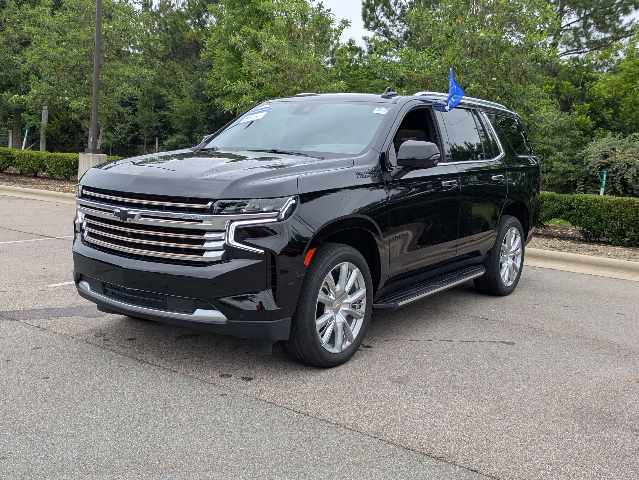 Used 2024 Chevrolet Tahoe High Country w/ Max Trailering Package AWD/4WD image 8