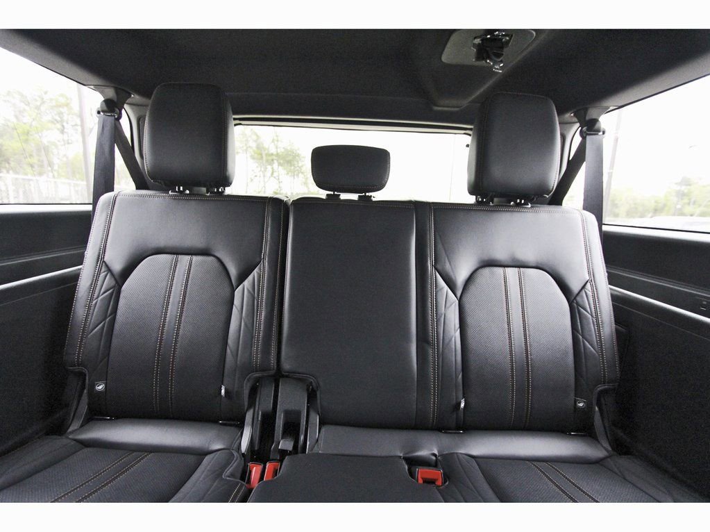 Certified 2023 Ford Expedition Max Platinum image 15