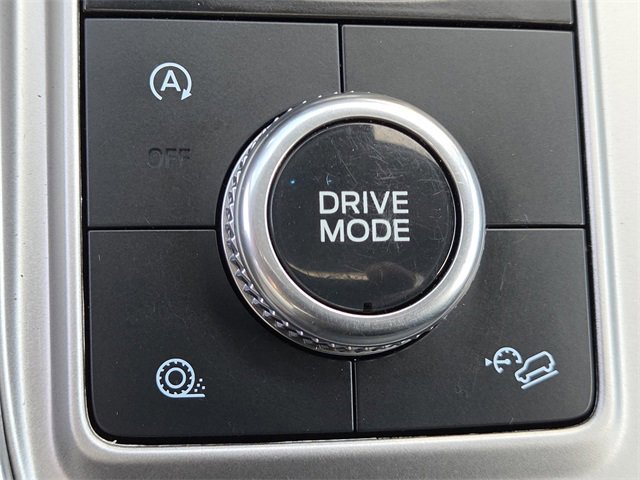 Certified 2021 Ford Explorer XLT w/ Equipment Group 202A image 41