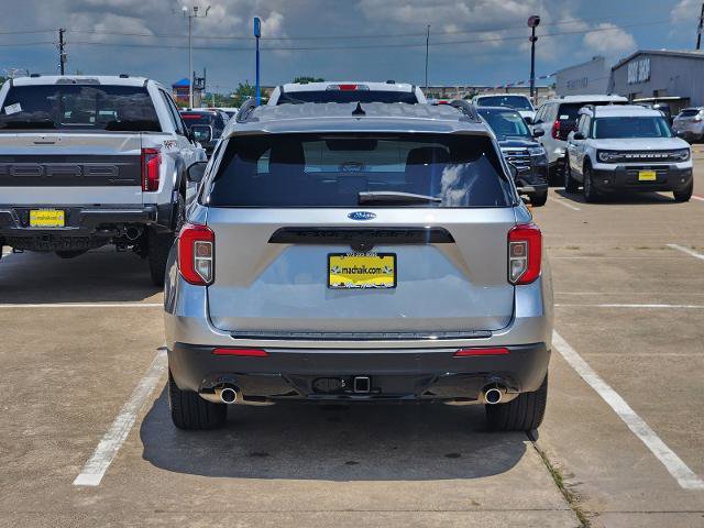 Certified 2024 Ford Explorer ST-Line w/ Class IV Trailer Tow Package RWD image 5