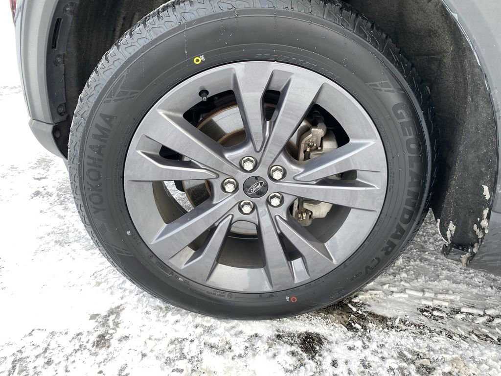 Certified 2023 Ford Explorer XLT w/ Equipment Group 202A image 51