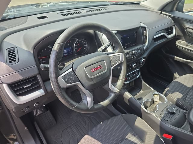Used 2024 GMC Terrain SLE w/ Driver Convenience Package AWD/4WD image 15