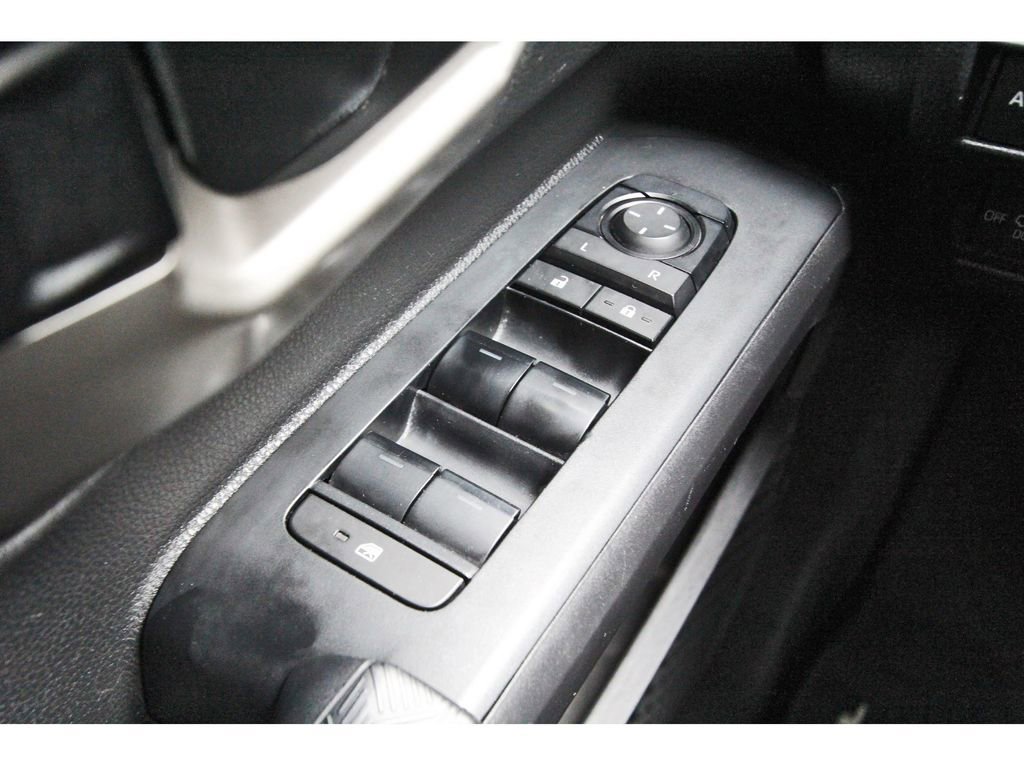 Used 2024 Toyota Tacoma TRD Sport w/ TRD Sport Premium Package AWD/4WD image 21