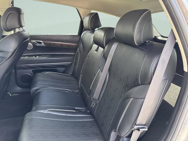 Used 2024 Genesis GV80 2.5T w/ Prestige Package image 41