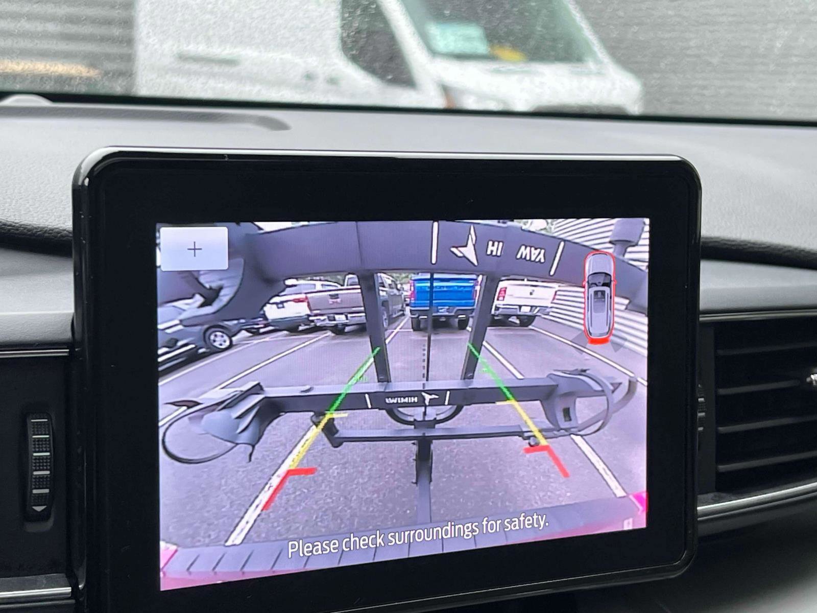 Certified 2023 Ford Explorer XLT w/ Equipment Group 202A image 17