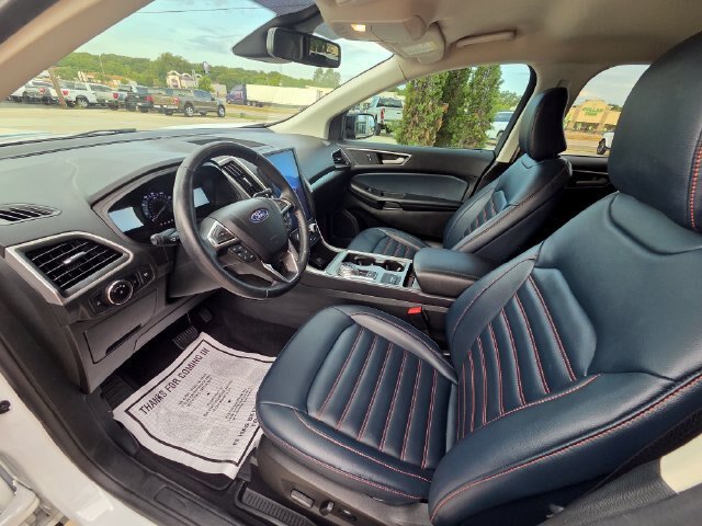 Certified 2023 Ford Edge SEL w/ Sport Appearance Package AWD/4WD image 16