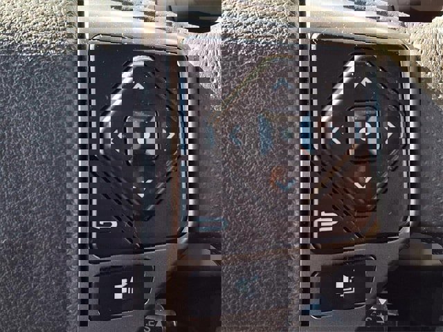 Used 2018 Toyota Tacoma SR5 image 19