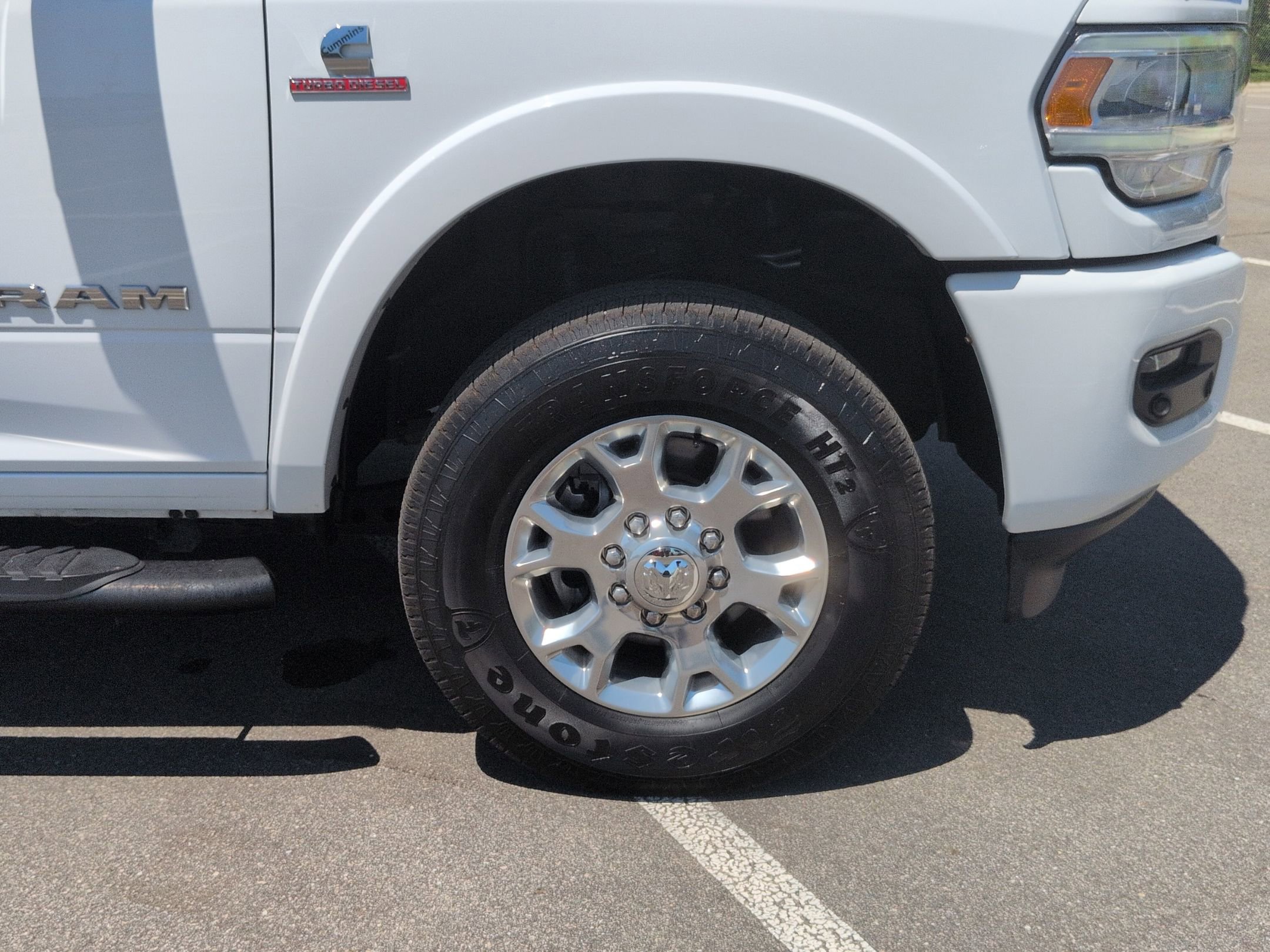 Used 2021 RAM 3500 Laramie AWD/4WD image 11