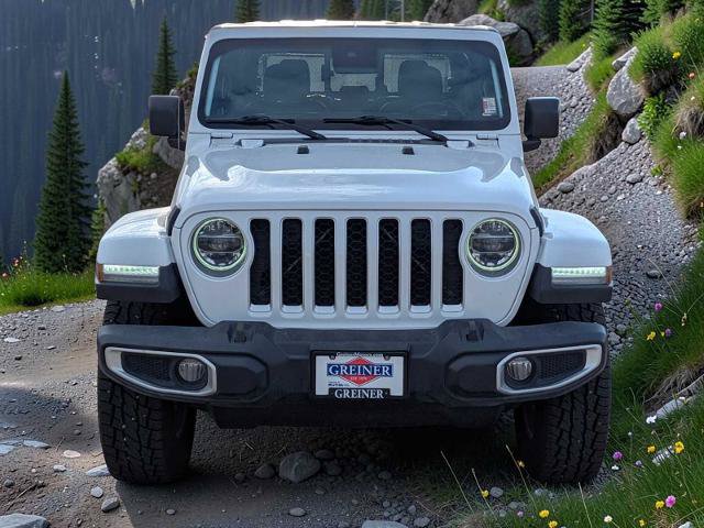 Used 2020 Jeep Gladiator Overland AWD/4WD image 9
