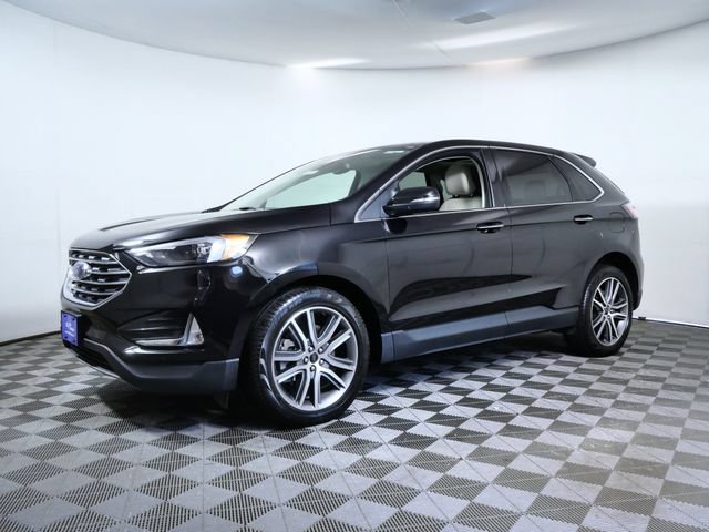 Certified 2023 Ford Edge Titanium AWD/4WD image 2