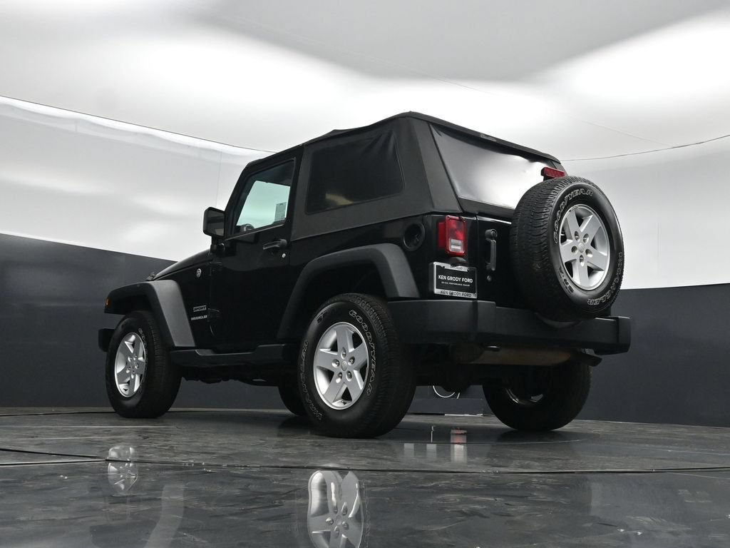 Used 2017 Jeep Wrangler Sport w/ Quick Order Package 24S AWD/4WD image 42