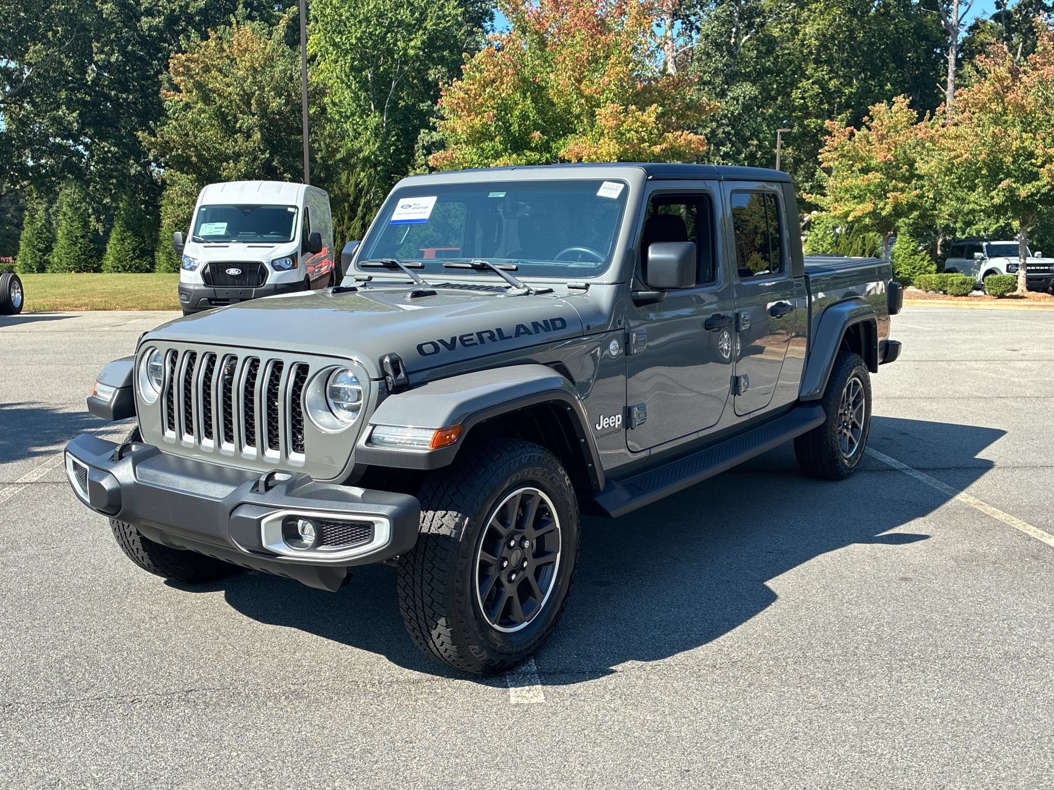 Used 2022 Jeep Gladiator Overland w/ Popular Equipment Package AWD/4WD image 8