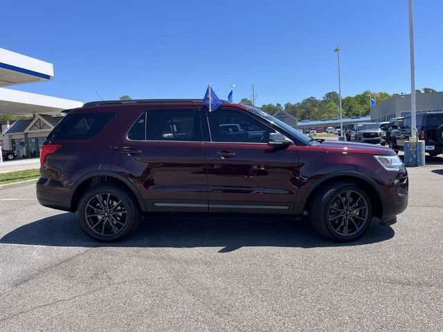 Certified 2019 Ford Explorer XLT w/ Equipment Group 202A image 2