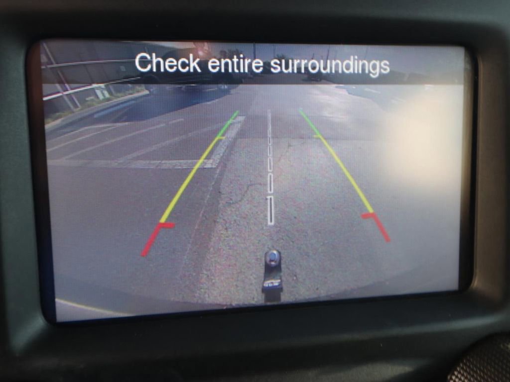 Used 2019 Jeep Wrangler Sport S image 10