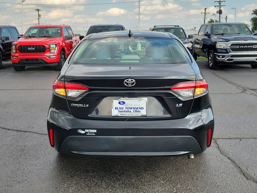 Used 2020 Toyota Corolla LE FWD image 5
