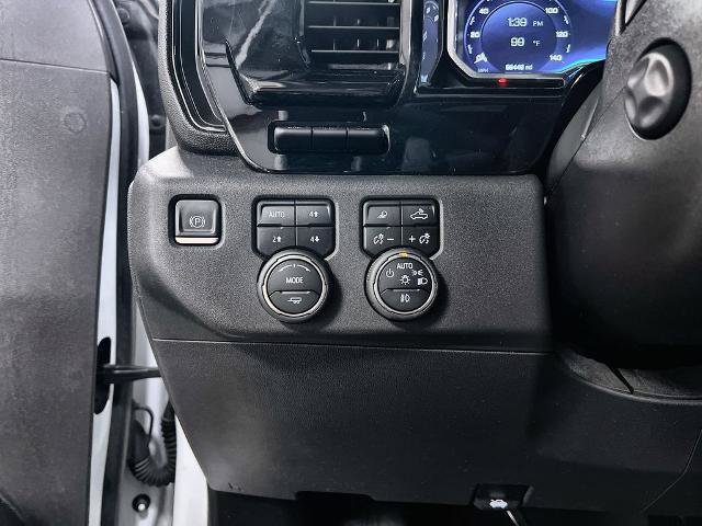 Used 2023 Chevrolet Silverado 1500 ZR2 w/ Technology Package AWD/4WD image 13
