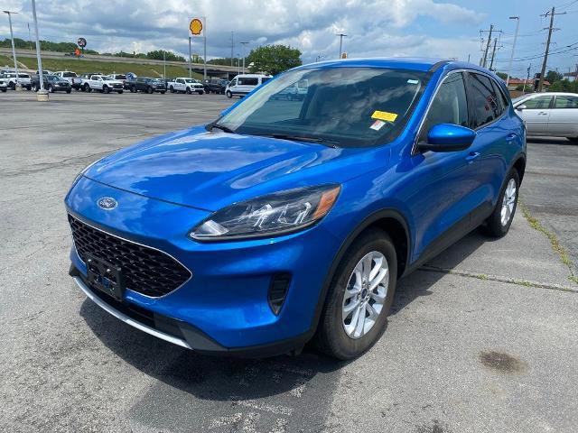 Certified 2020 Ford Escape SE FWD image 3