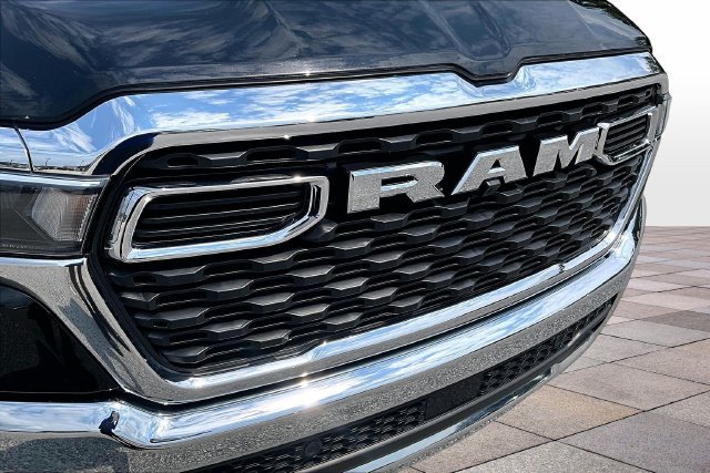 Used 2025 RAM 1500 Big Horn AWD/4WD image 31
