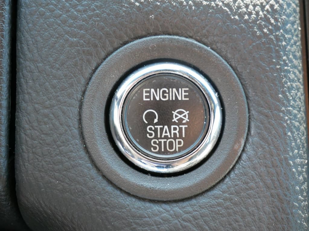 Certified 2018 Ford Taurus SEL w/ Equipment Group 201A FWD image 28