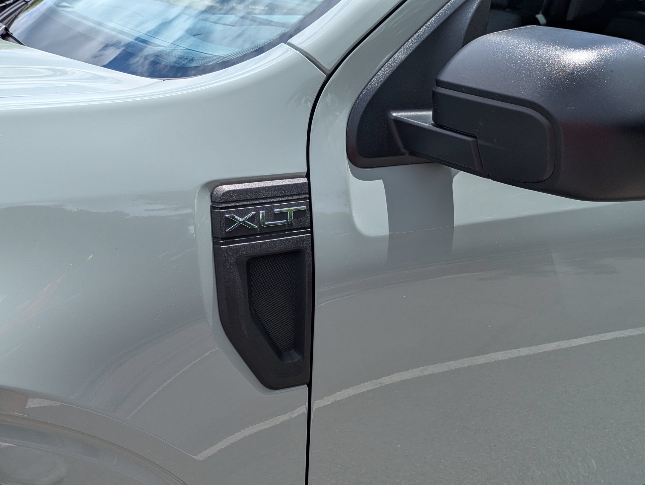 Certified 2024 Ford Maverick XLT FWD image 12