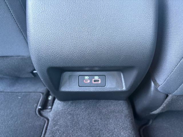 Used 2025 Nissan Altima 2.5 SV FWD image 30