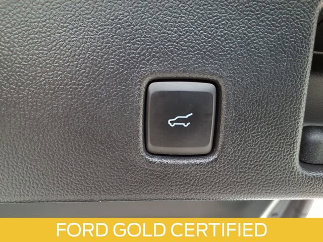 Certified 2022 Ford Escape Titanium AWD/4WD image 14