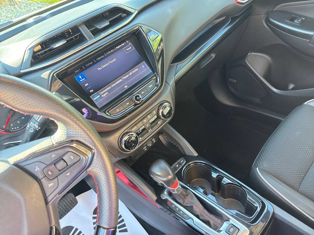 Used 2021 Chevrolet TrailBlazer RS w/ Technology Package AWD/4WD image 18