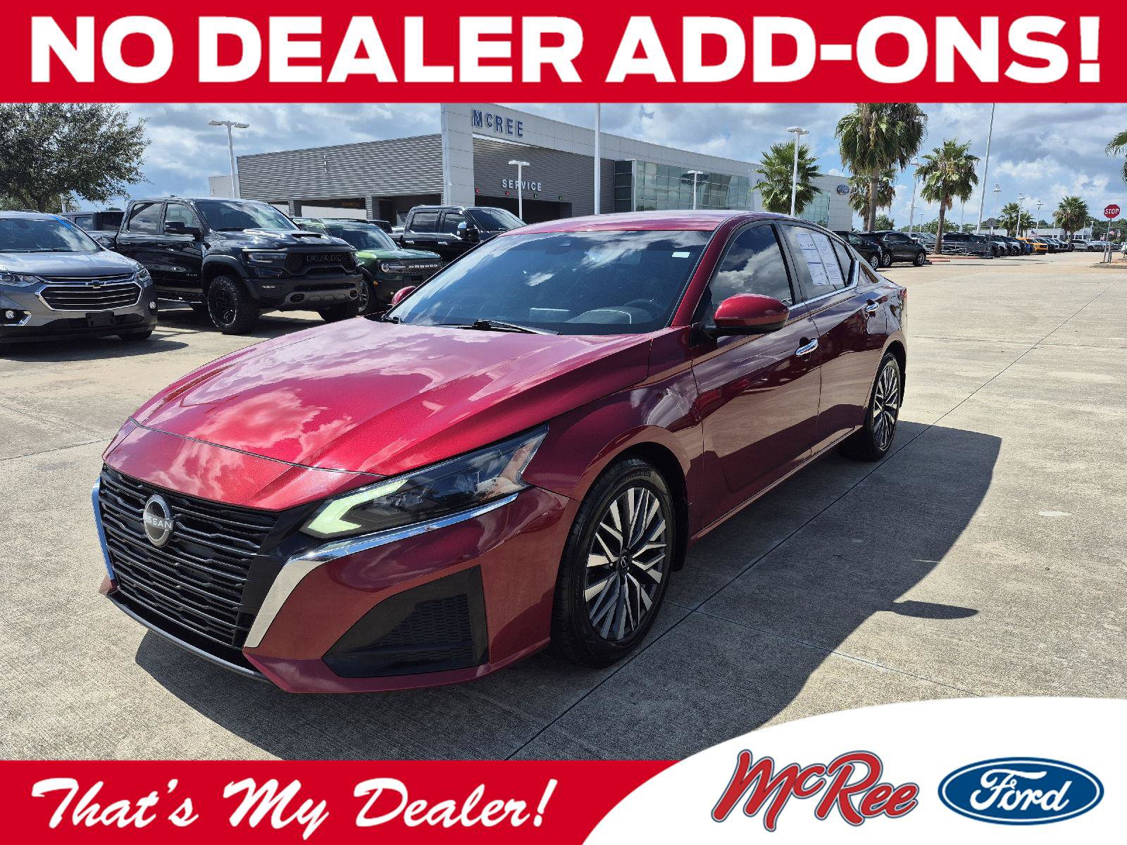 Used 2023 Nissan Altima 2.5 SV