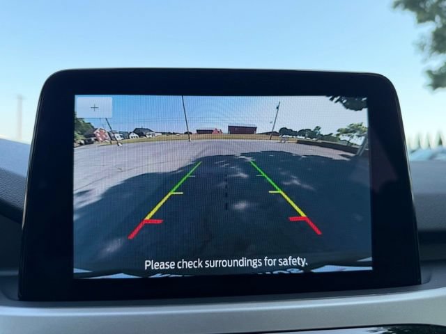 Certified 2022 Ford Escape SE w/ SE Sport Appearance Package AWD/4WD image 18
