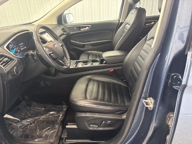 Certified 2019 Ford Edge SEL w/ Equipment Group 201A AWD/4WD image 9
