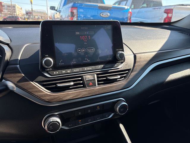 Used 2024 Nissan Altima 2.5 SV image 12