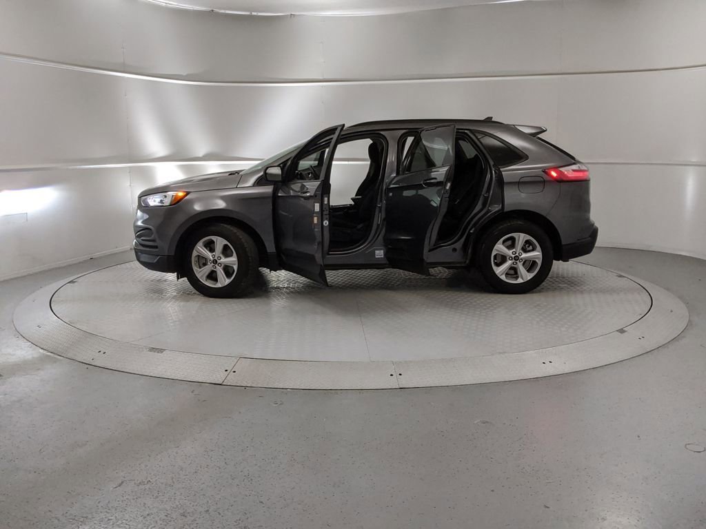 Certified 2024 Ford Edge SE image 11