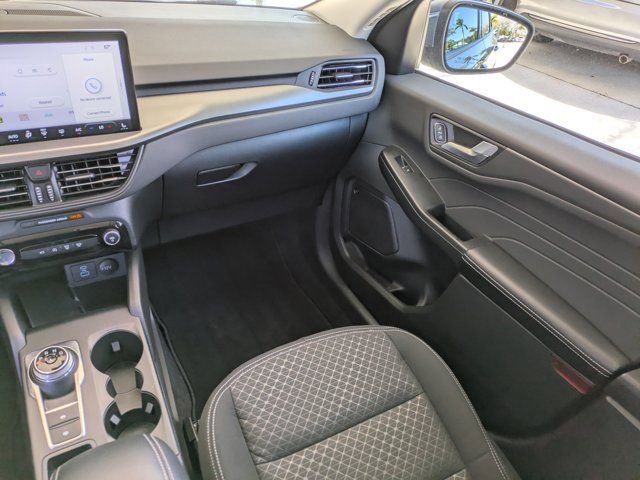 Certified 2023 Ford Escape Active w/ Tech Pack #2 image 14