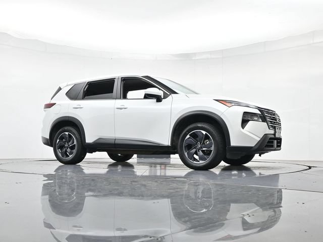 Used 2024 Nissan Rogue SV AWD/4WD image 36